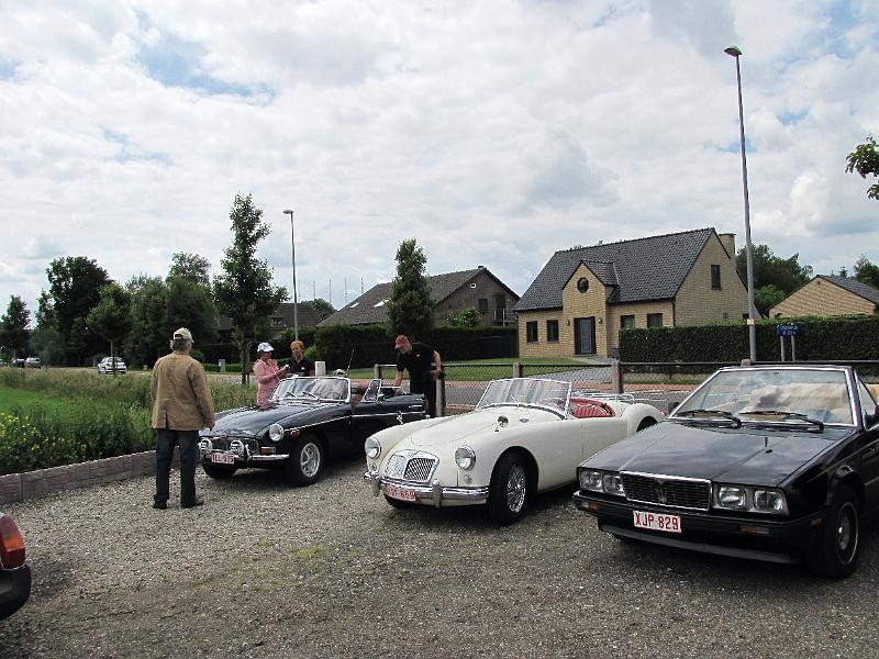 MG & OLDIES HAPPENING (23).JPG